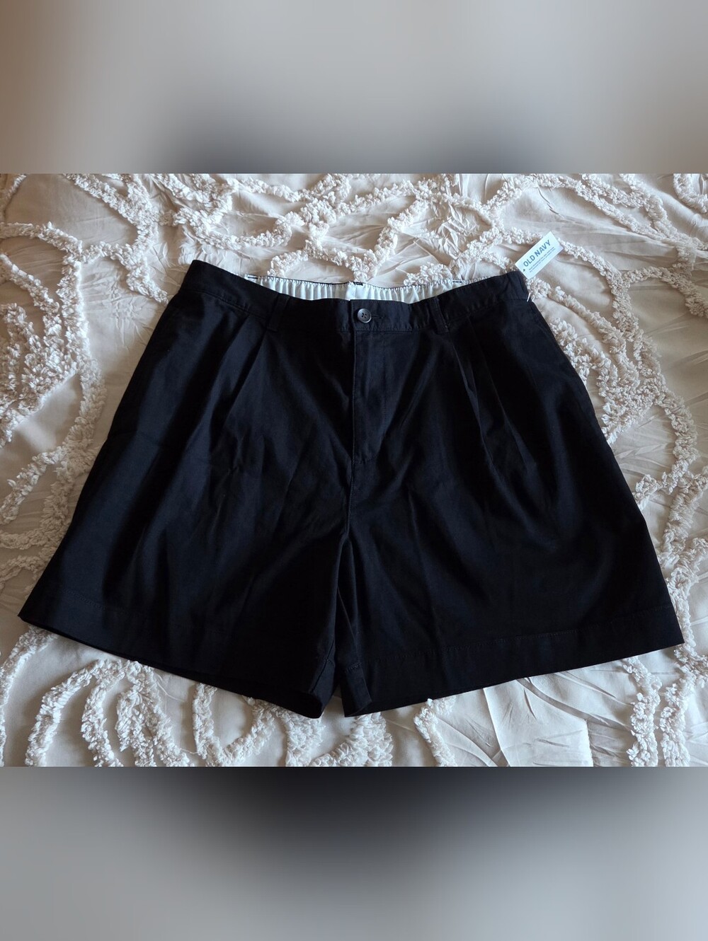 Old Navy Black Womens Pleated Flat-Front Shorts